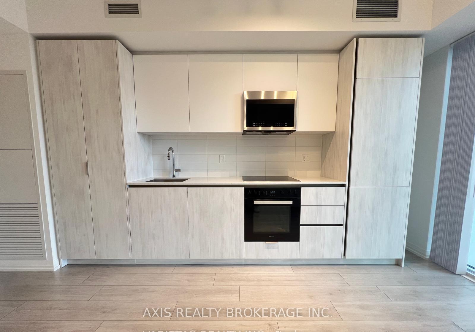 Photo 10 of Unit 2002, 400 King Street W, Toronto, Waterfront Communities — HOMEH