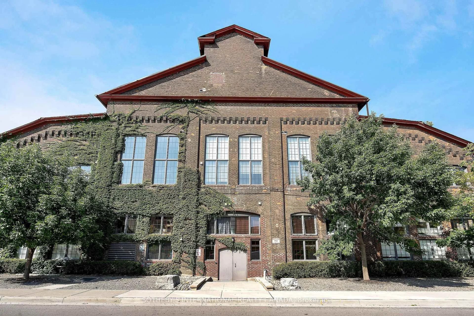 Photo 5 of 27 St Paul Street, Toronto, Waterfront Communities — HOMEH