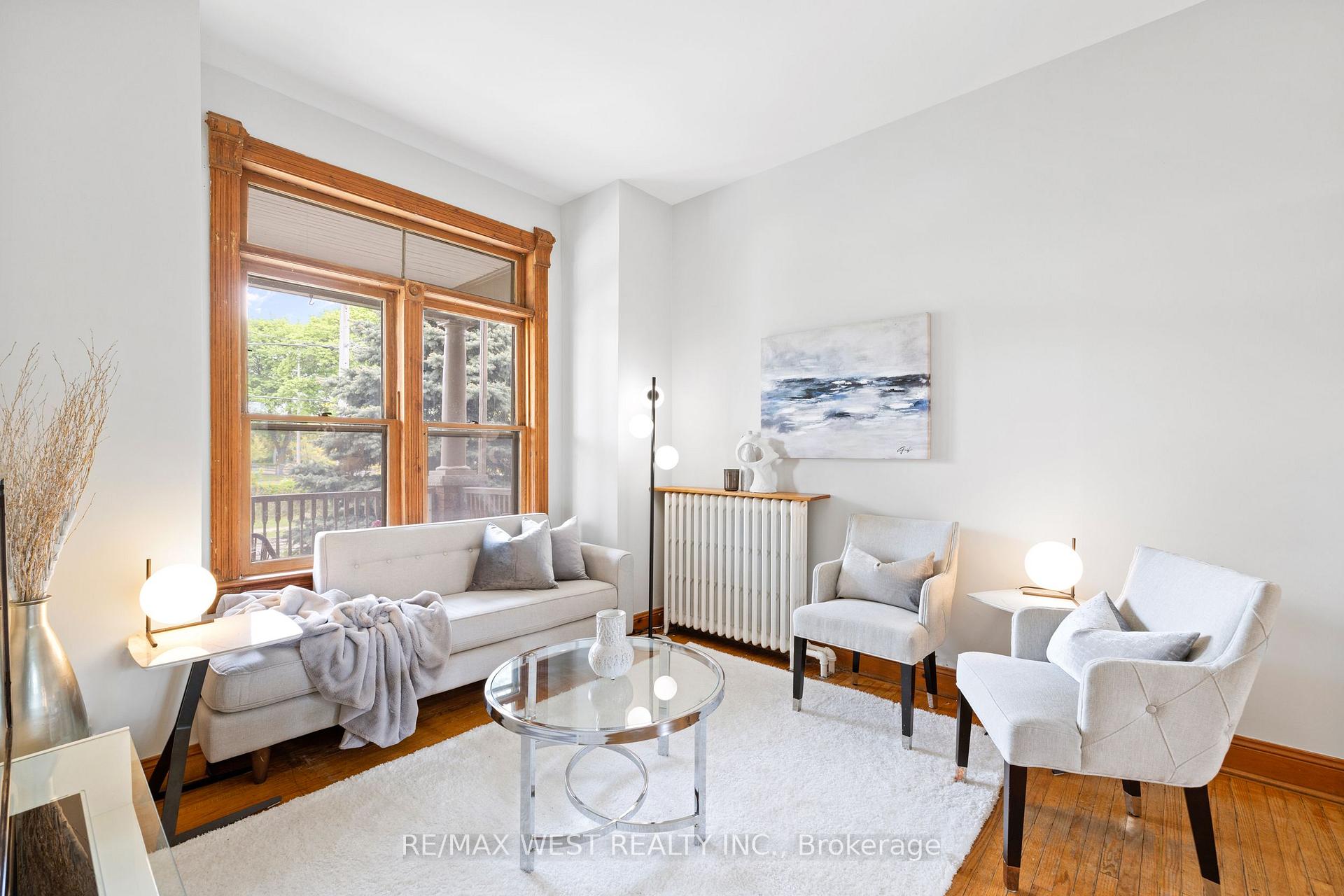 Photo 4 of 151 Humberside Avenue, Toronto, High Park North — HOMEH