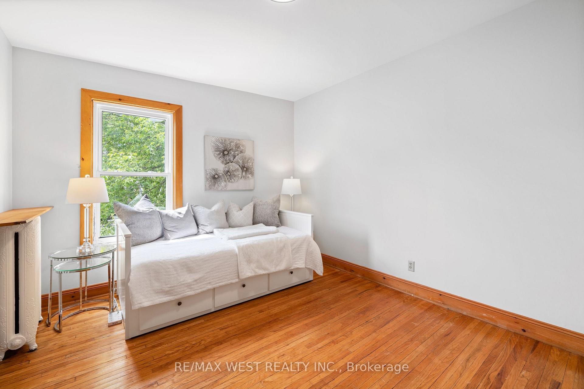 Photo 13 of 151 Humberside Avenue, Toronto, High Park North — HOMEH