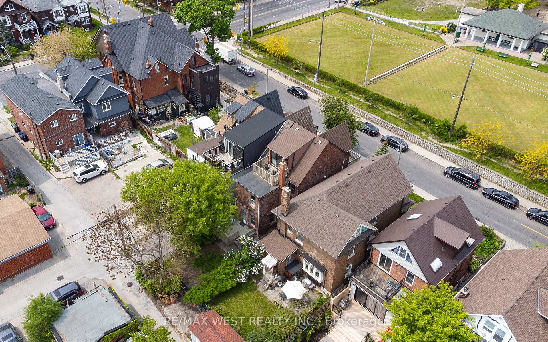 Photo 22 of 151 Humberside Avenue, Toronto, High Park North — HOMEH