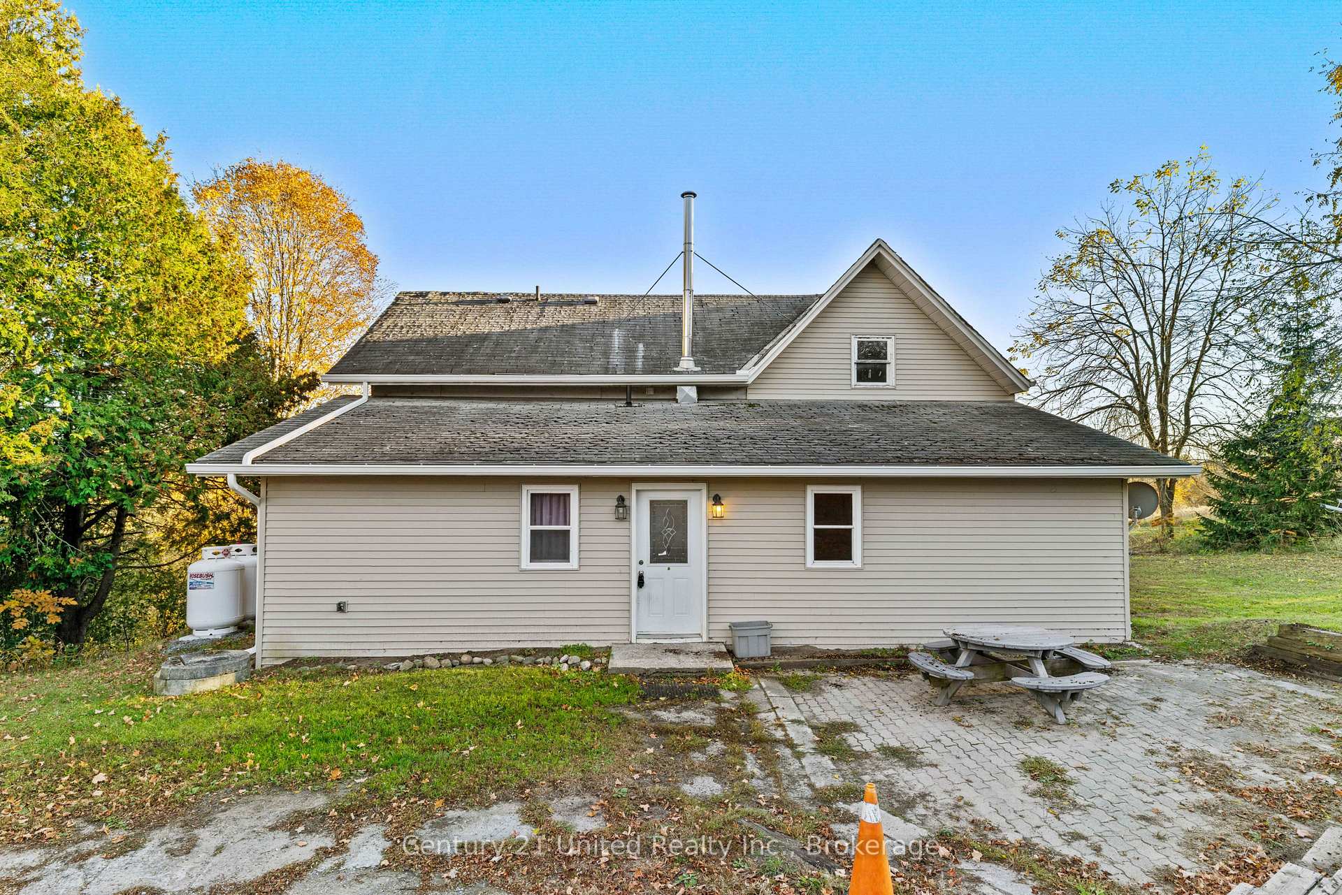 Photo of 322 Dingman Road