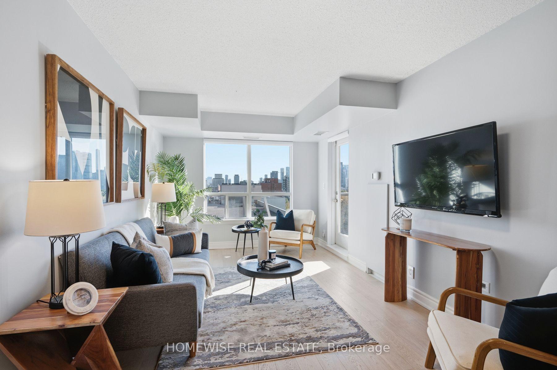Front of Unit 1001, 225 Wellesley Street E