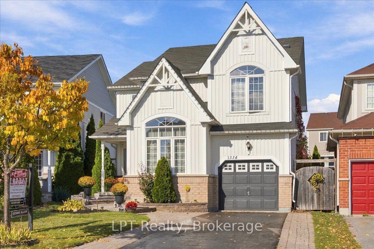 Photo 2 of 1334 Tall Pine Avenue, Oshawa, Pinecrest — HOMEH