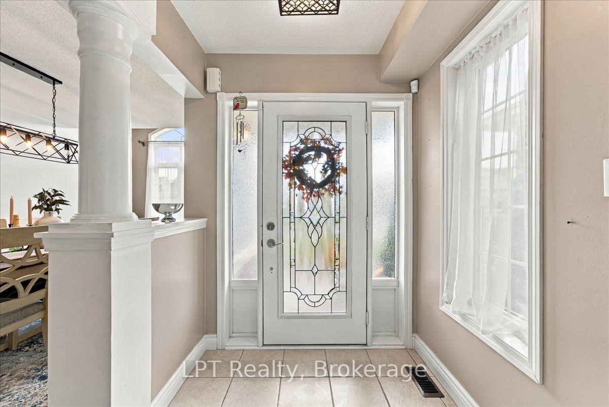 Photo 6 of 1334 Tall Pine Avenue, Oshawa, Pinecrest — HOMEH