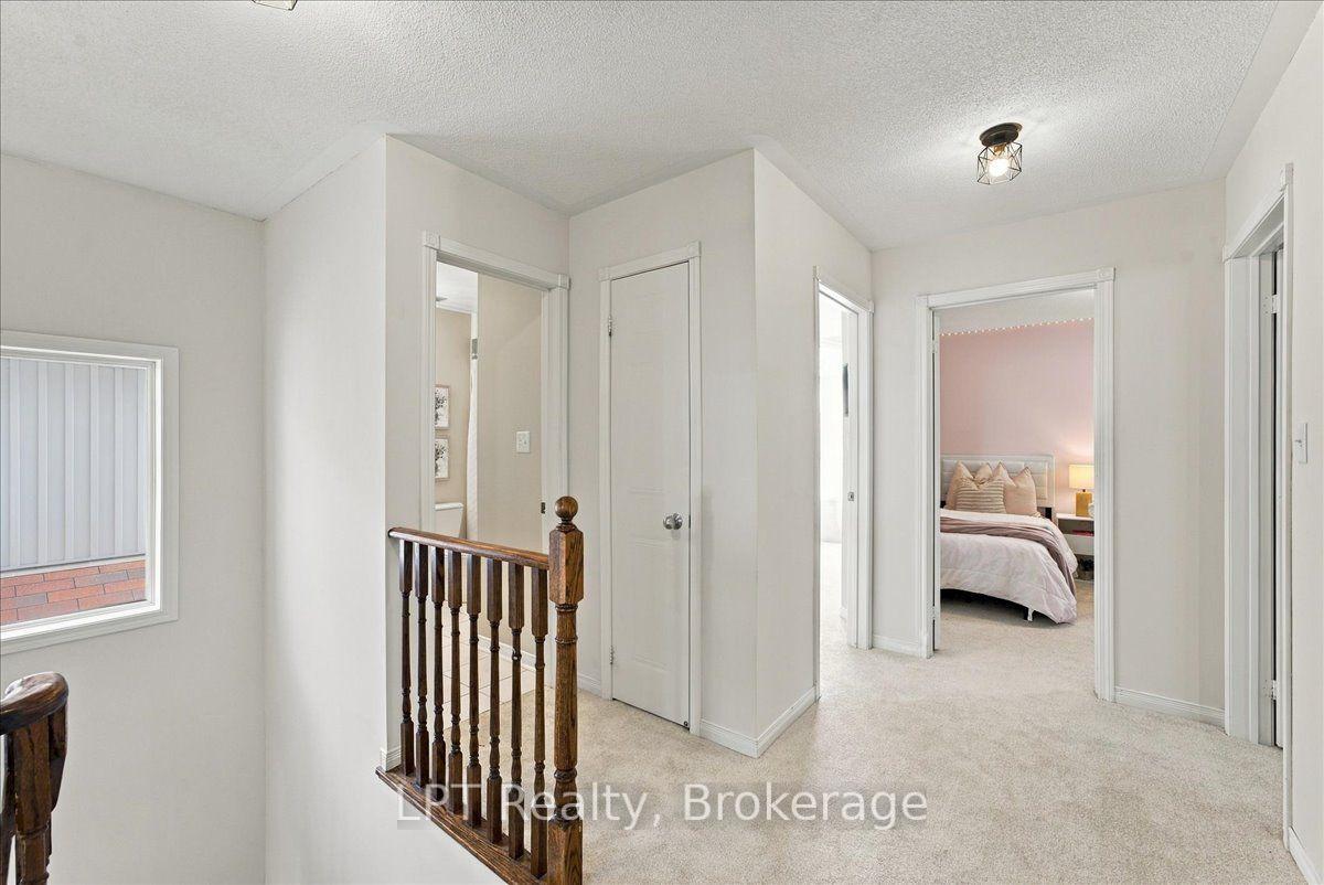 Photo 21 of 1334 Tall Pine Avenue, Oshawa, Pinecrest — HOMEH