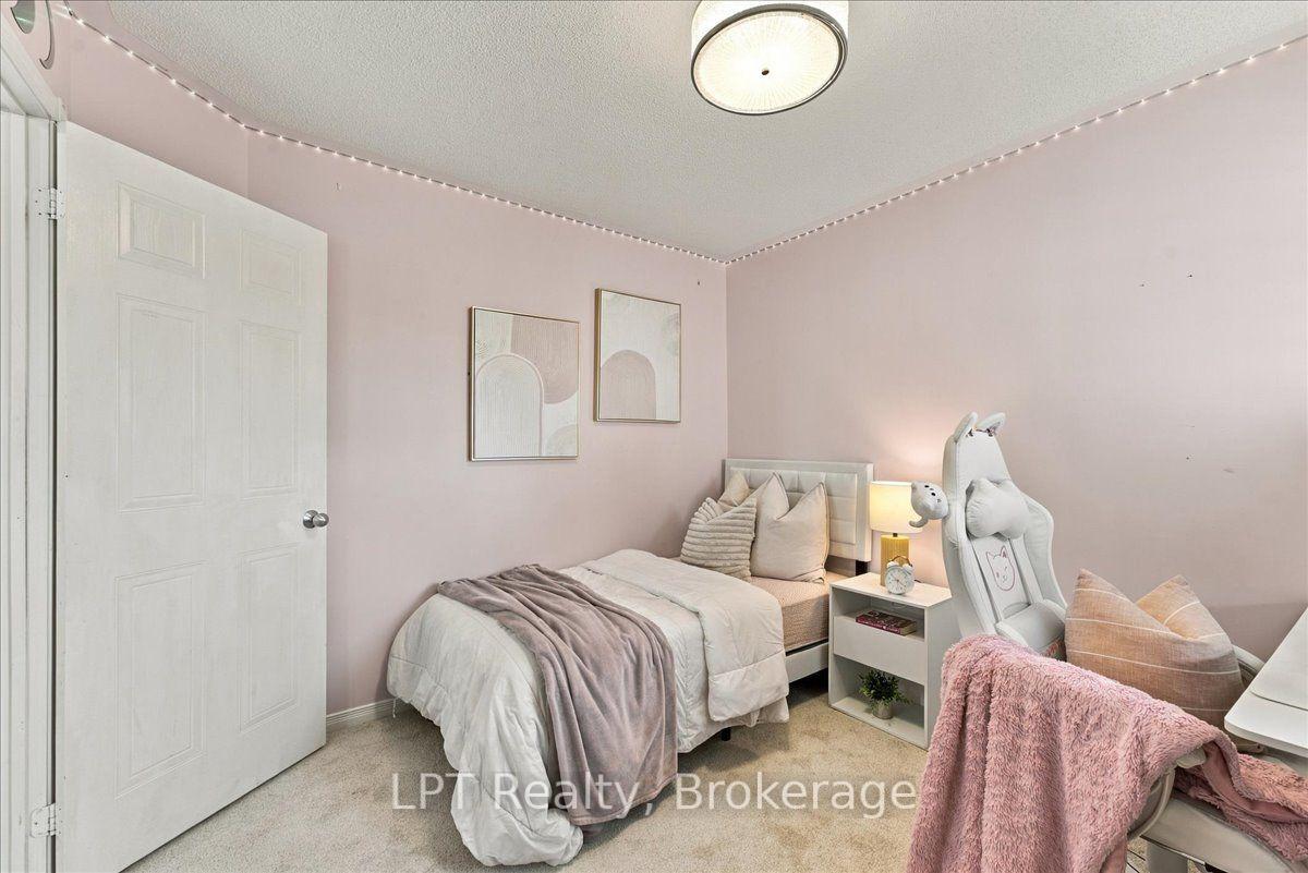 Photo 31 of 1334 Tall Pine Avenue, Oshawa, Pinecrest — HOMEH
