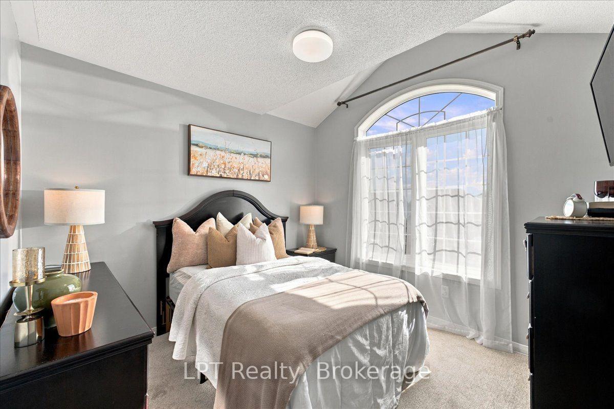 Photo 32 of 1334 Tall Pine Avenue, Oshawa, Pinecrest — HOMEH