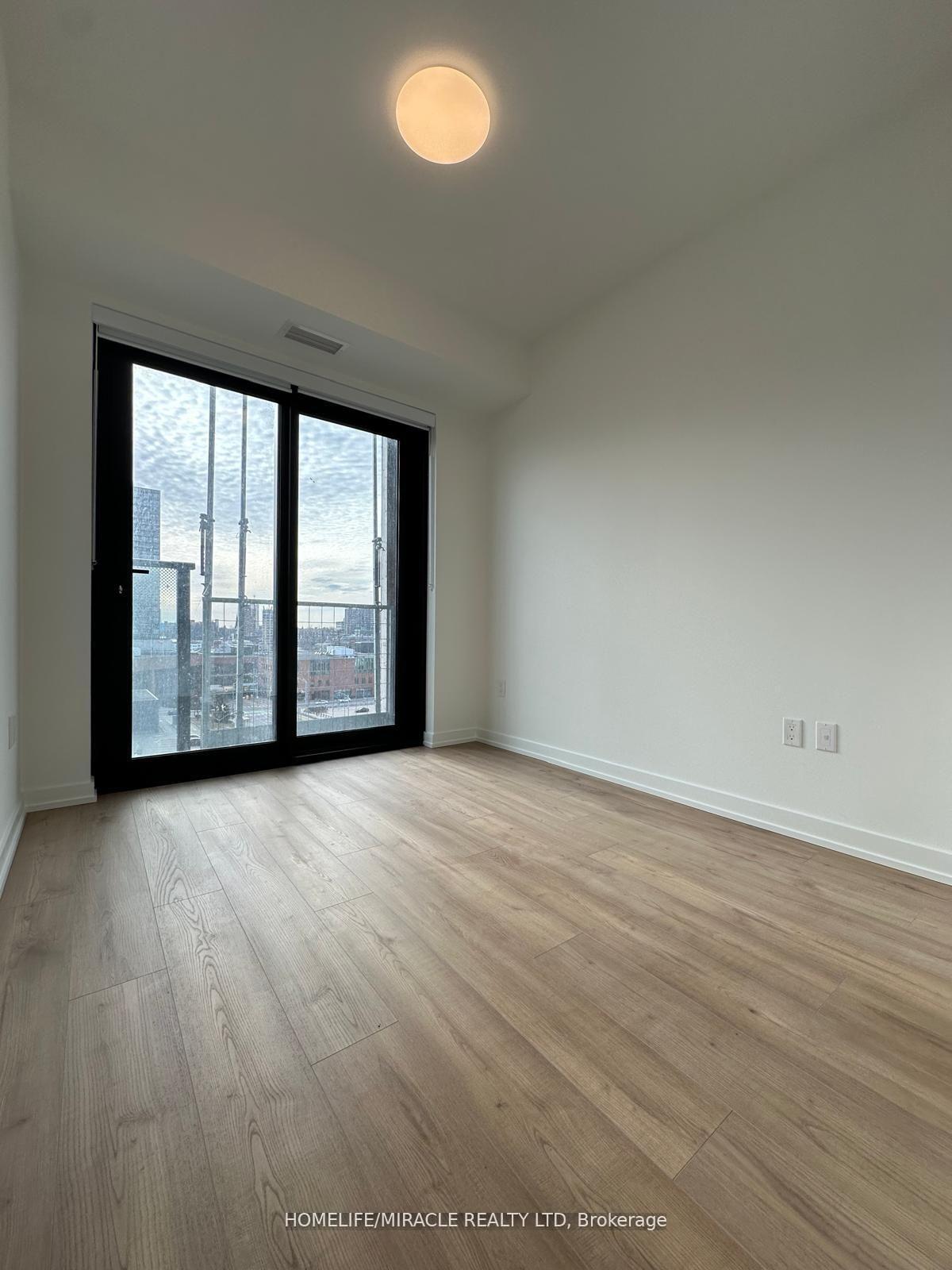 Photo 12 of Unit 808, 30 Francis Street S, Kitchener, City Commercial Core — HOMEH