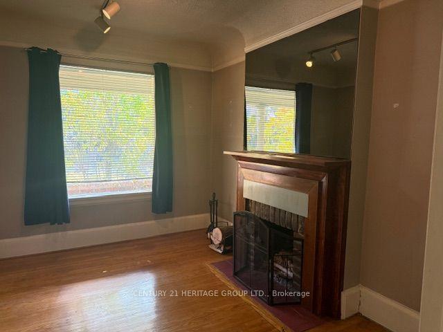 Photo 4 of 16 Sparkhall Avenue, Toronto, North Riverdale — HOMEH