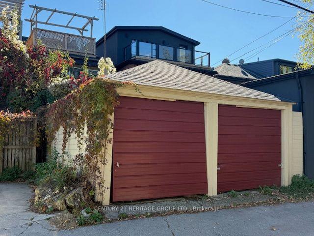 Photo 15 of 16 Sparkhall Avenue, Toronto, North Riverdale — HOMEH