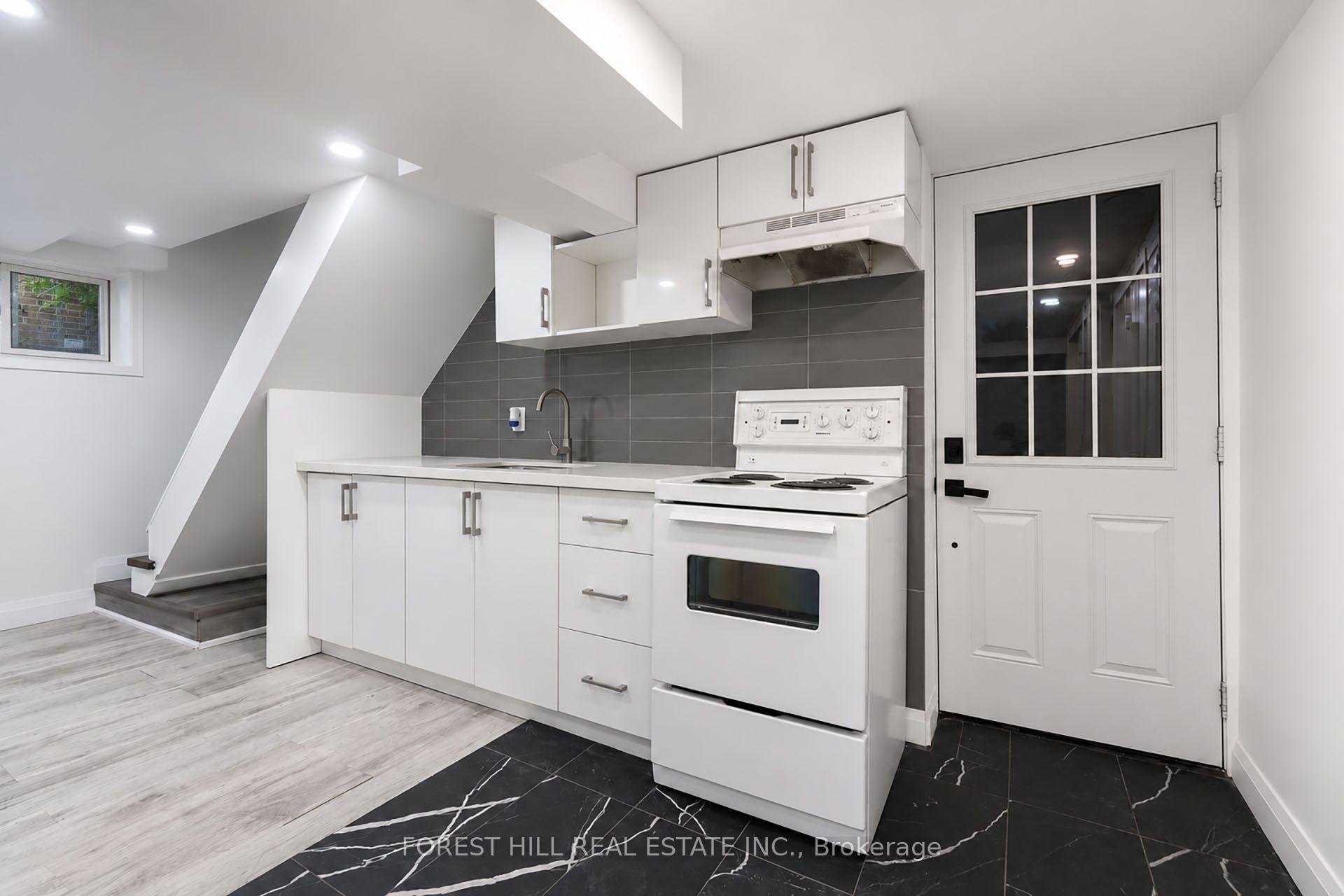 Photo 30 of 29 Thorndale Street S, Hamilton, Ainslie Wood — HOMEH
