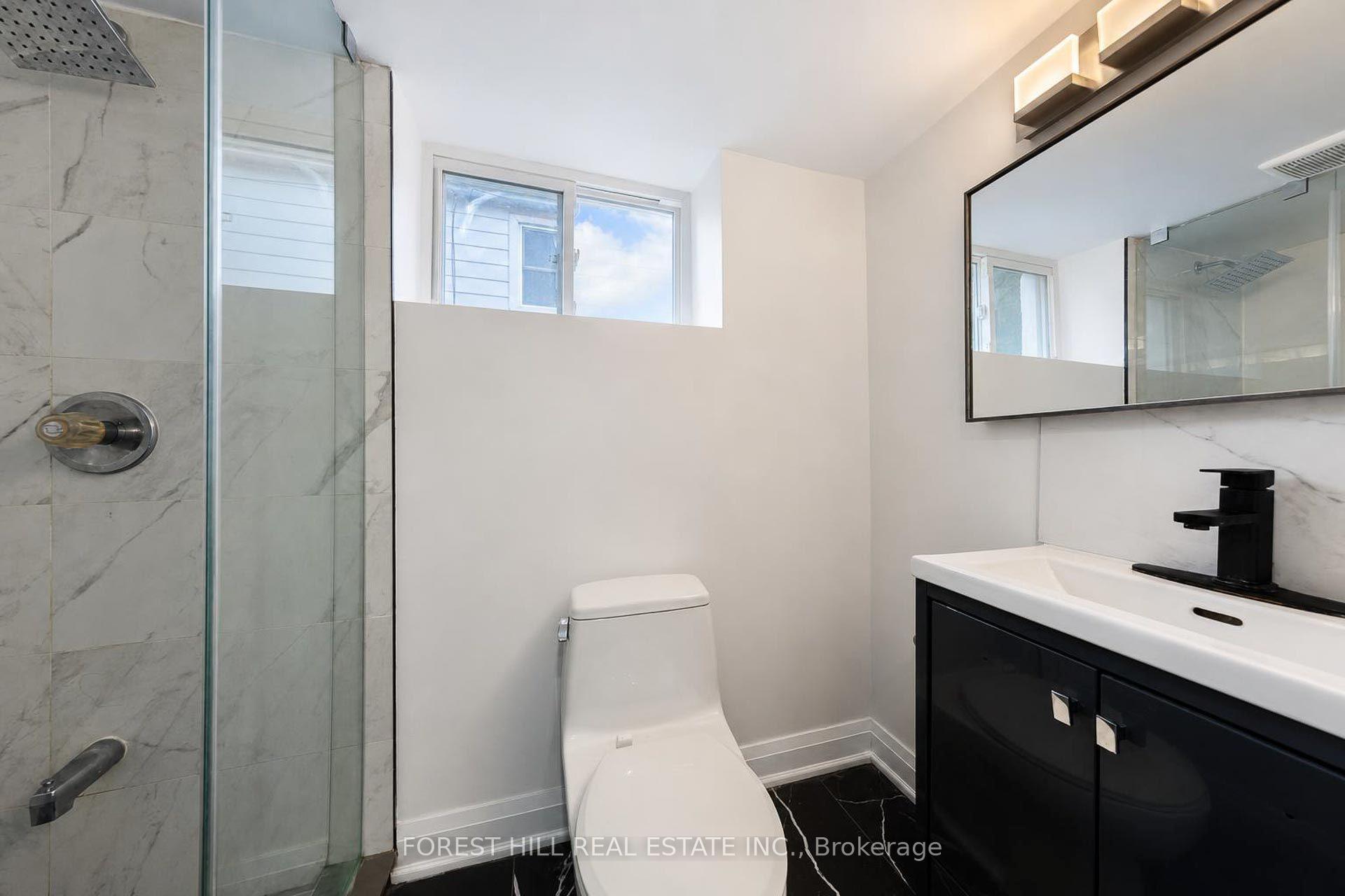 Photo 31 of 29 Thorndale Street S, Hamilton, Ainslie Wood — HOMEH
