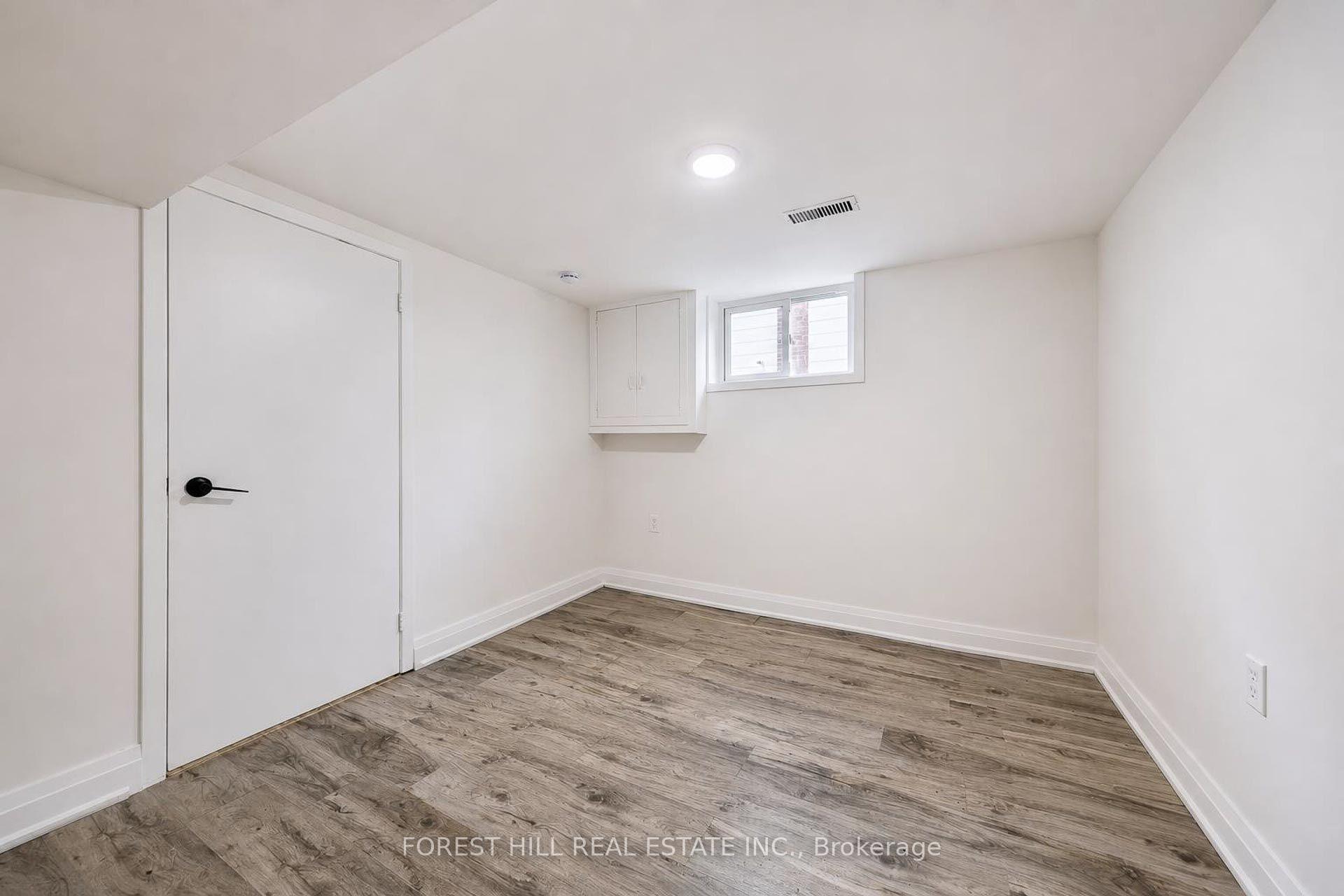 Photo 36 of 29 Thorndale Street S, Hamilton, Ainslie Wood — HOMEH