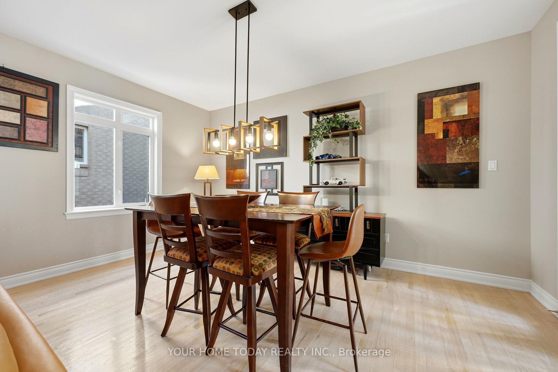Photo 7 of 127 Miller Drive, Halton Hills, Georgetown — HOMEH
