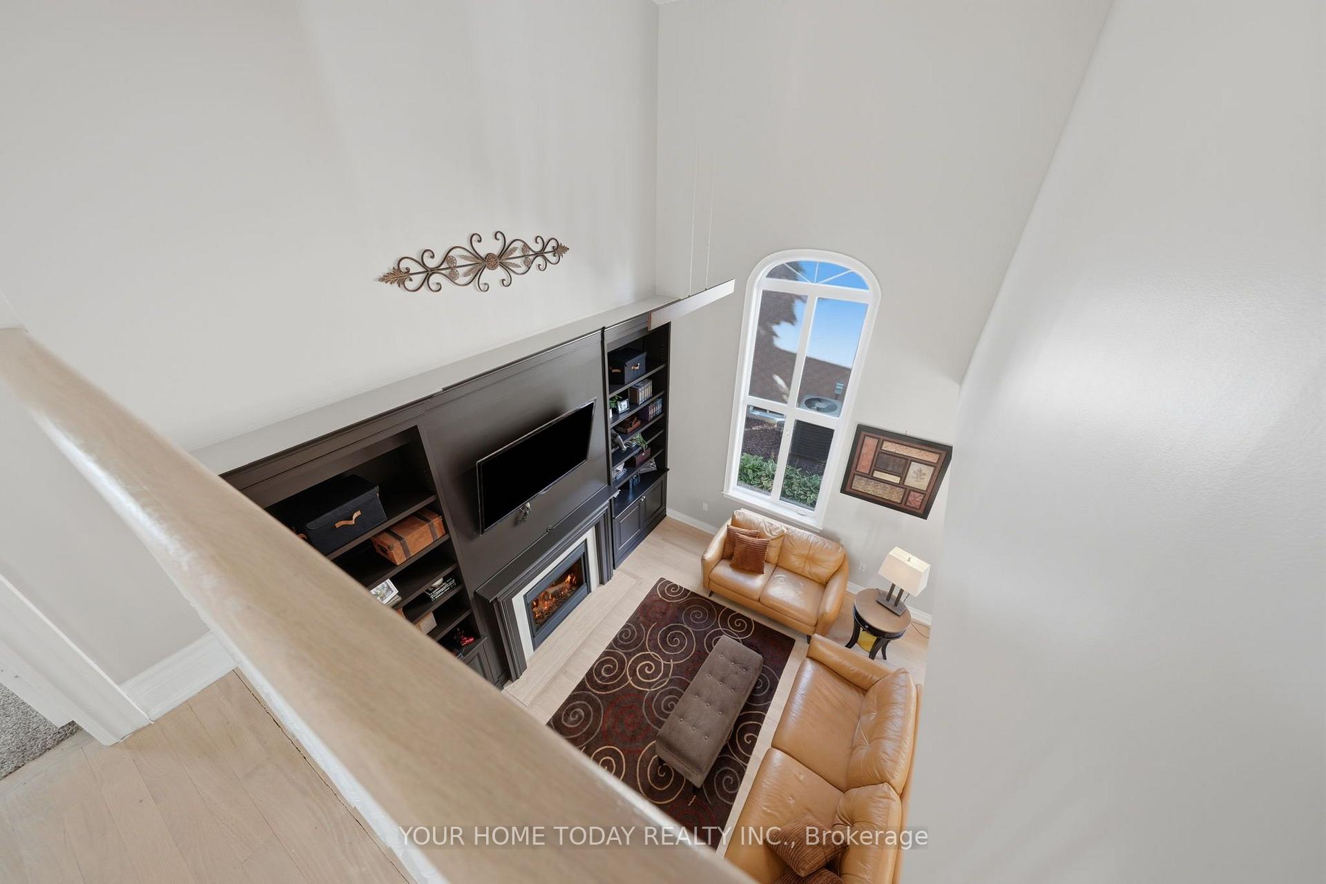 Photo 23 of 127 Miller Drive, Halton Hills, Georgetown — HOMEH