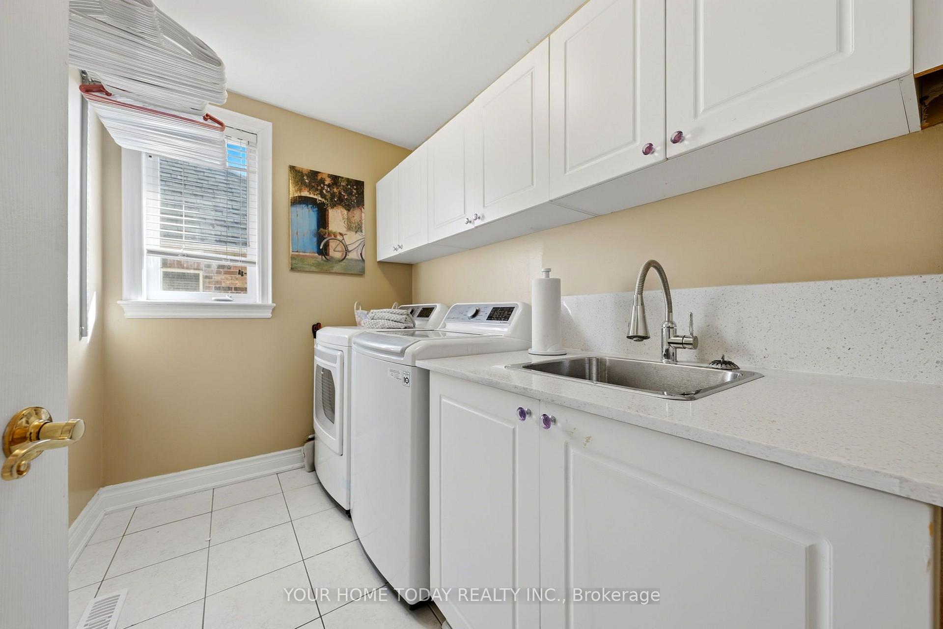 Photo 28 of 127 Miller Drive, Halton Hills, Georgetown — HOMEH