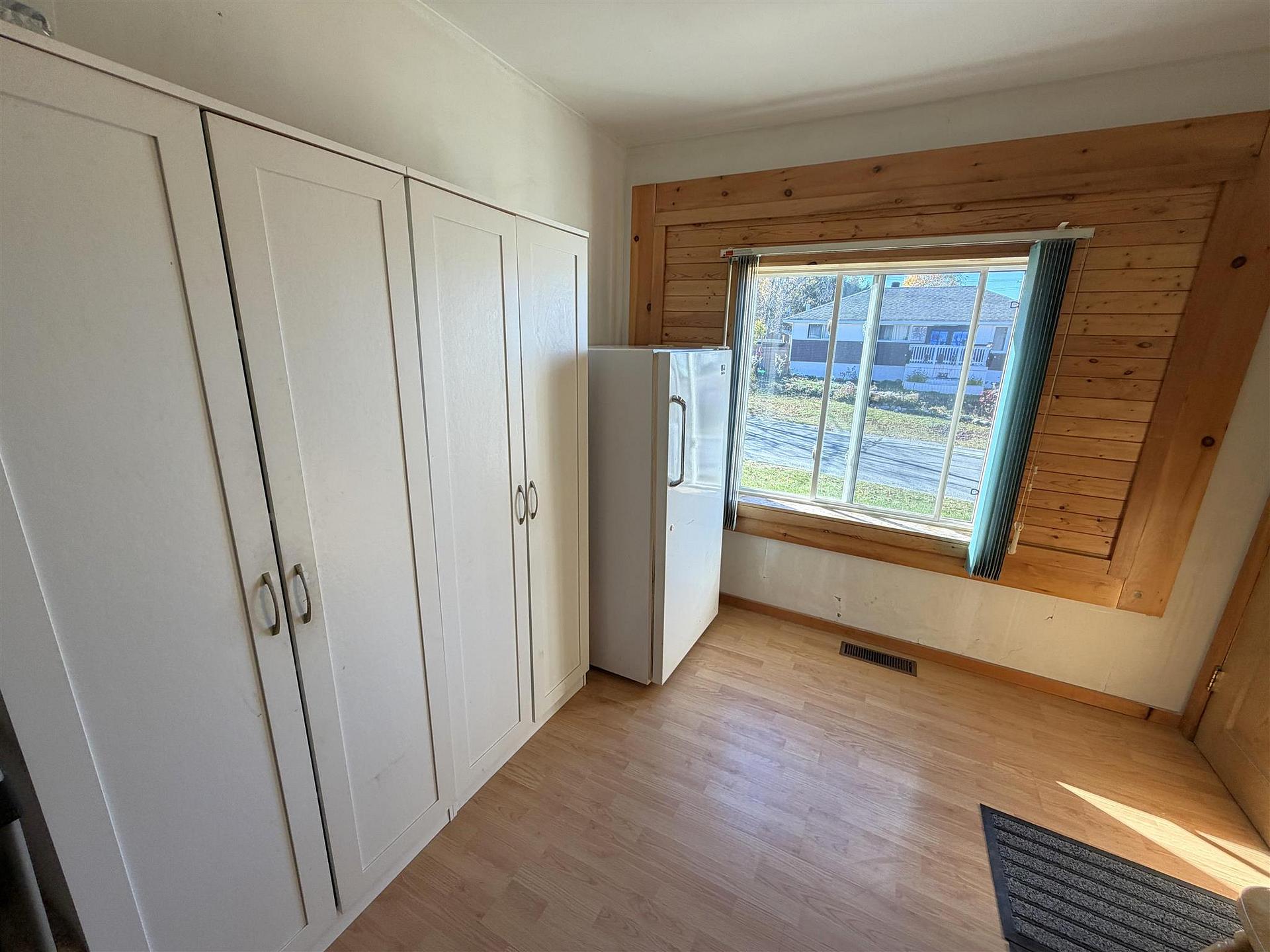 Photo 37 of 1 Joubin Road, Elliot Lake, West — HOMEH