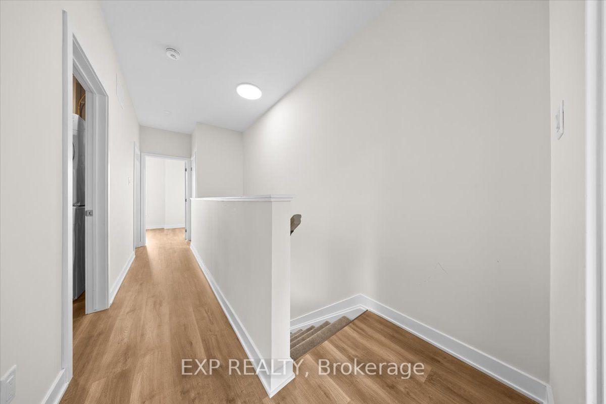 Photo 10 of 323 Antelope Private, Ottawa, Kanata - Morgan's Grant/South March — HOMEH