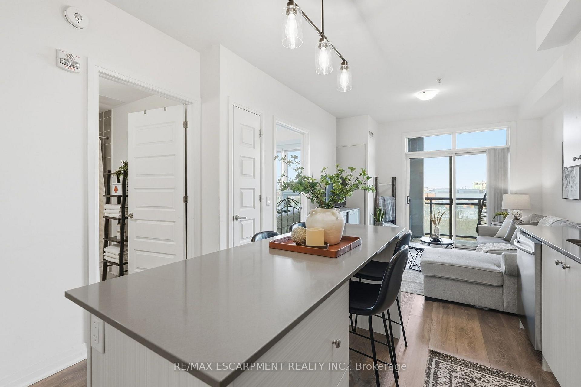 Photo 6 of Unit 424, 1105 Leger Way, Milton, Ford — HOMEH