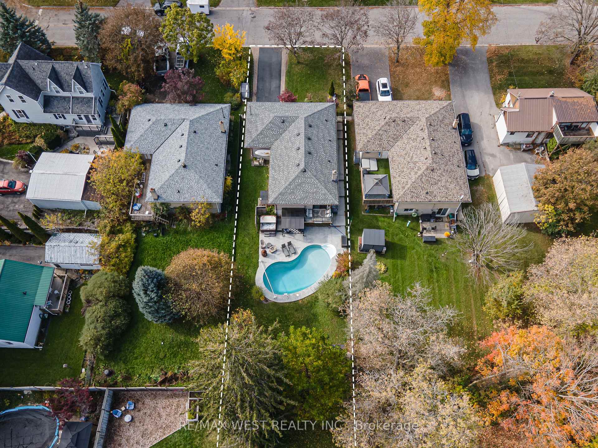 Photo 5 of 201 Bigelow Street, Scugog, Port Perry — HOMEH