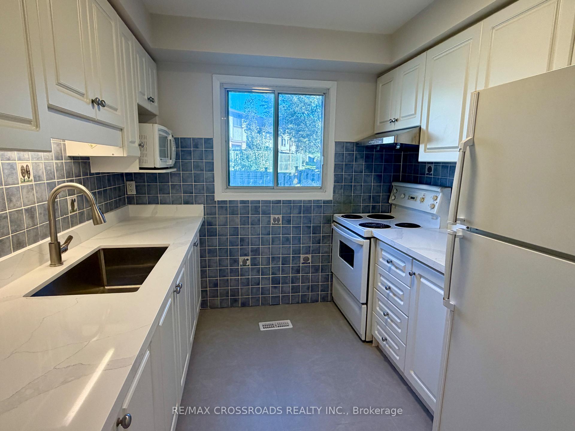Photo 4 of Unit 33, 24 Fundy Bay Boulevard, Scarborough, Steeles — HOMEH