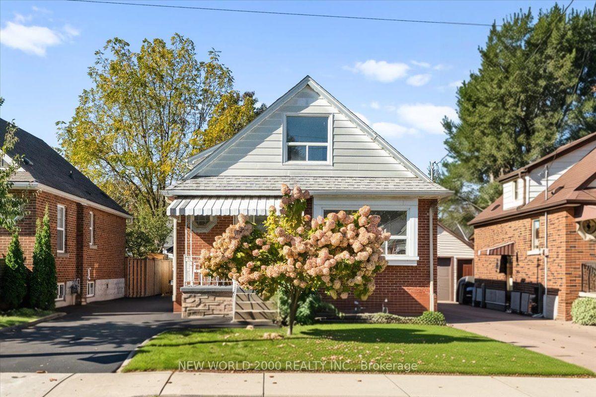 Photo 1 of 144 Rodgers Road, Hamilton, Bartonville — HOMEH