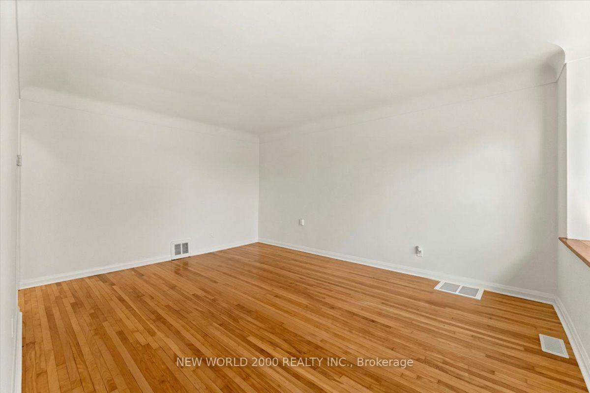 Photo 7 of 144 Rodgers Road, Hamilton, Bartonville — HOMEH