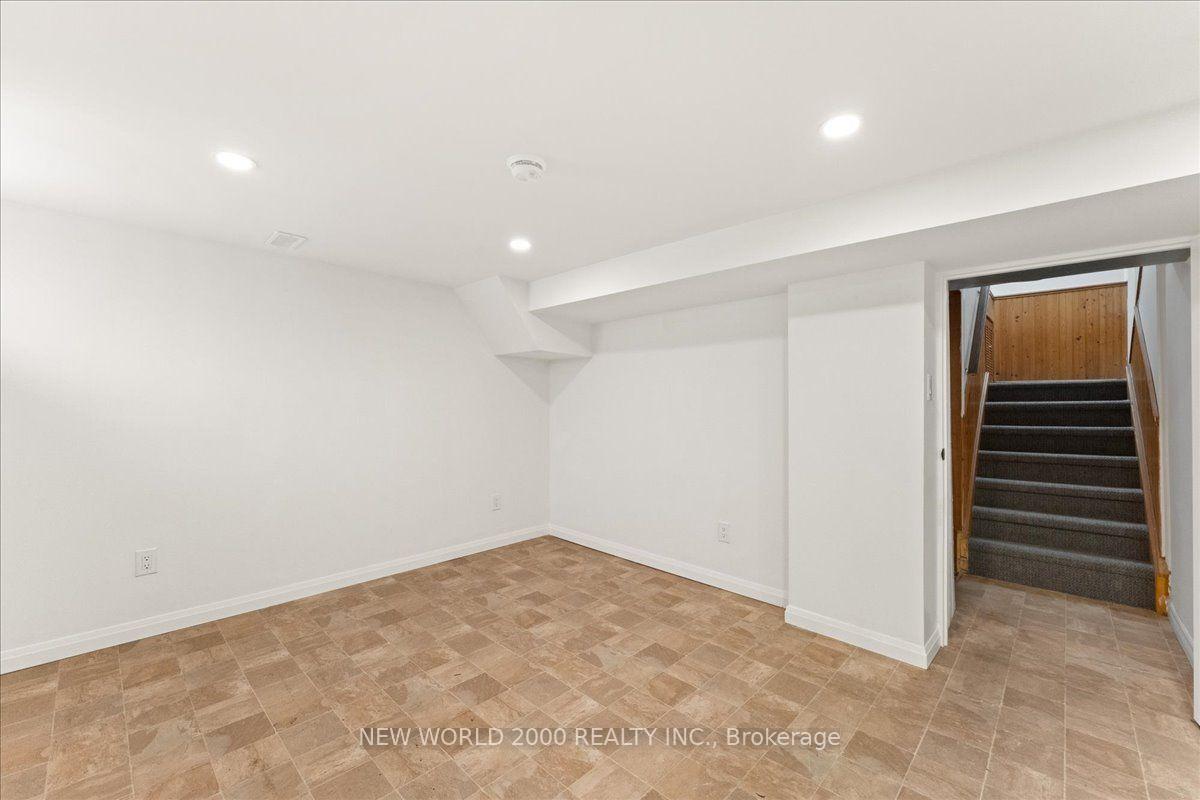 Photo 25 of 144 Rodgers Road, Hamilton, Bartonville — HOMEH