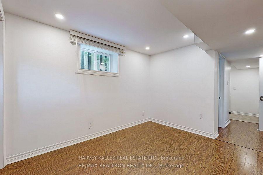 Photo 6 of Unit Lower, 142 Combe Avenue, North York, Bathurst Manor — HOMEH