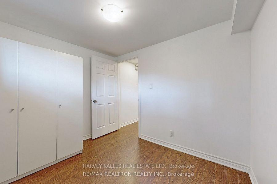Photo 8 of Unit Lower, 142 Combe Avenue, North York, Bathurst Manor — HOMEH