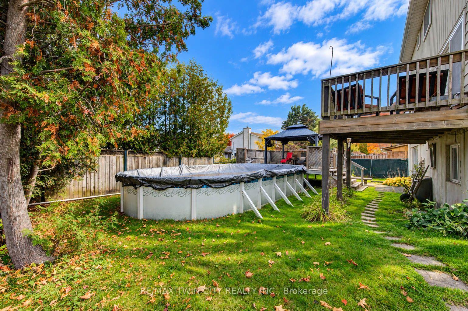 Photo 33 of 63 Winding Way, Kitchener, Forest Heights — HOMEH