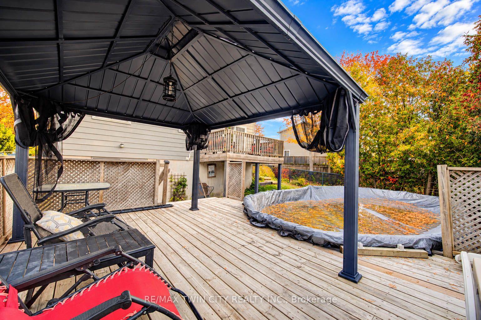 Photo 38 of 63 Winding Way, Kitchener, Forest Heights — HOMEH