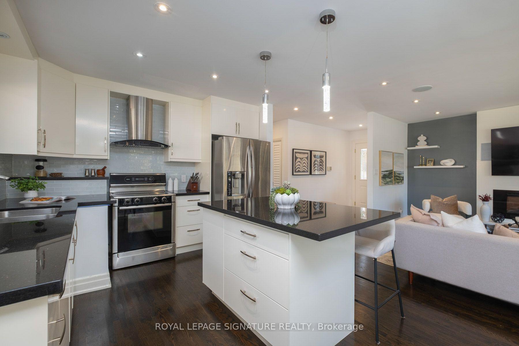 Photo 9 of 47 Tedford Drive, Scarborough, Wexford-Maryvale — HOMEH