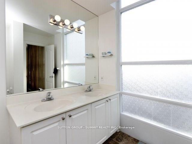 Photo 14 of Unit 2807, 33 Elm Drive, Mississauga, City Centre — HOMEH