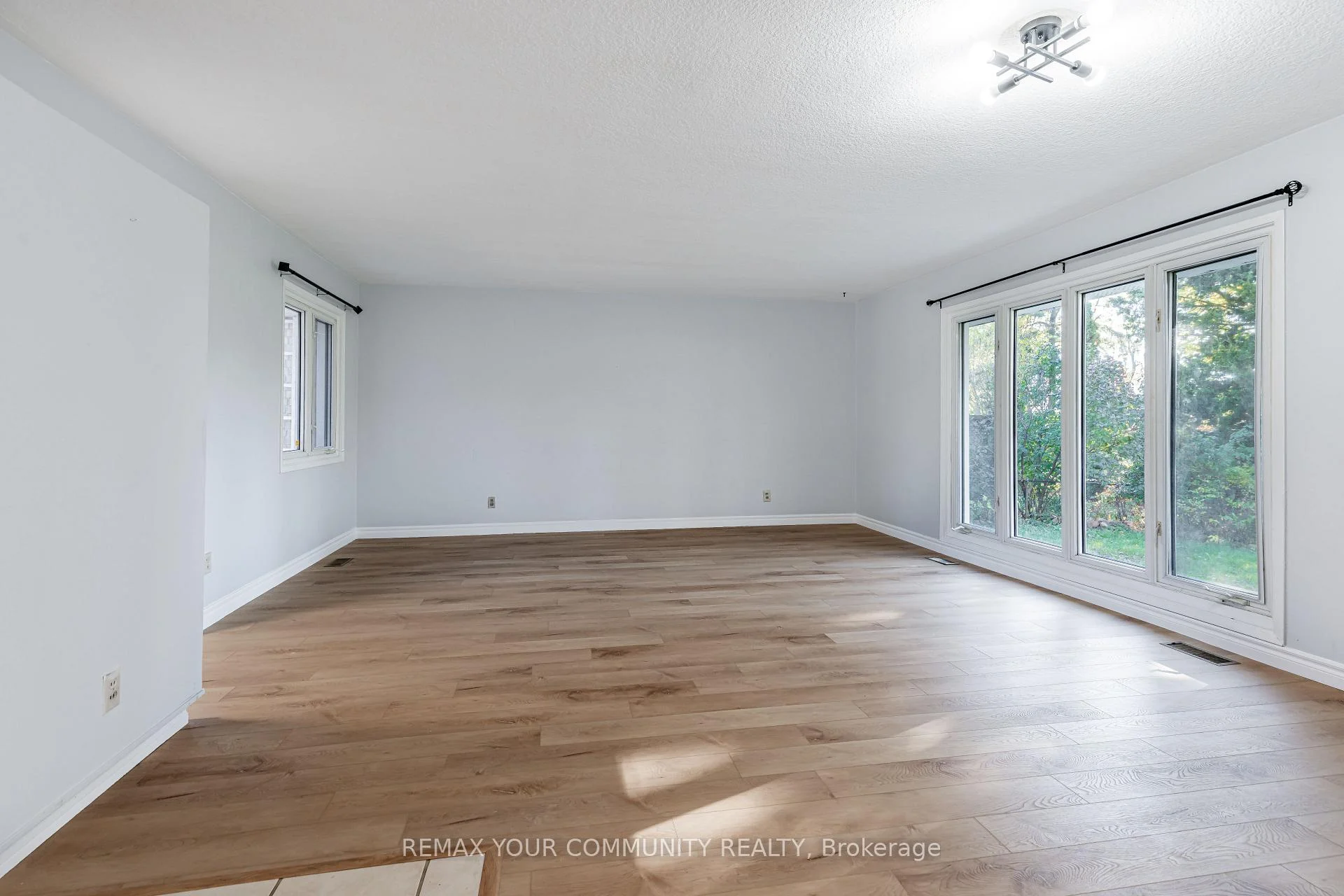 Photo 28 of Unit Main, 98 Wigmore Drive, North York, Victoria Village — HOMEH