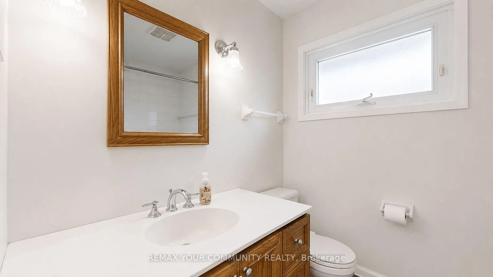 Photo 30 of Unit Main, 98 Wigmore Drive, North York, Victoria Village — HOMEH