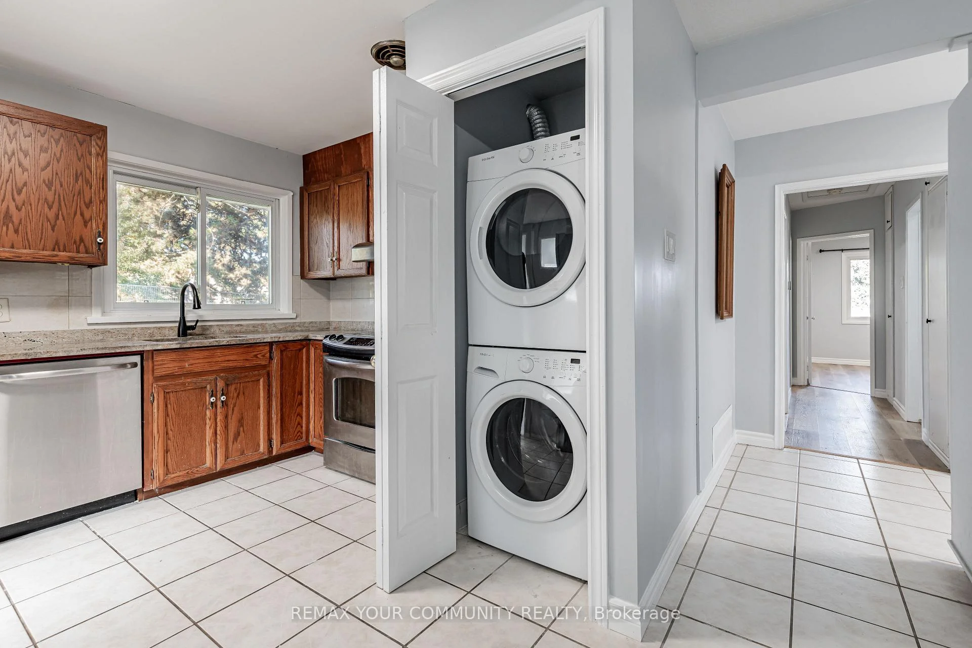 Photo 44 of Unit Main, 98 Wigmore Drive, North York, Victoria Village — HOMEH