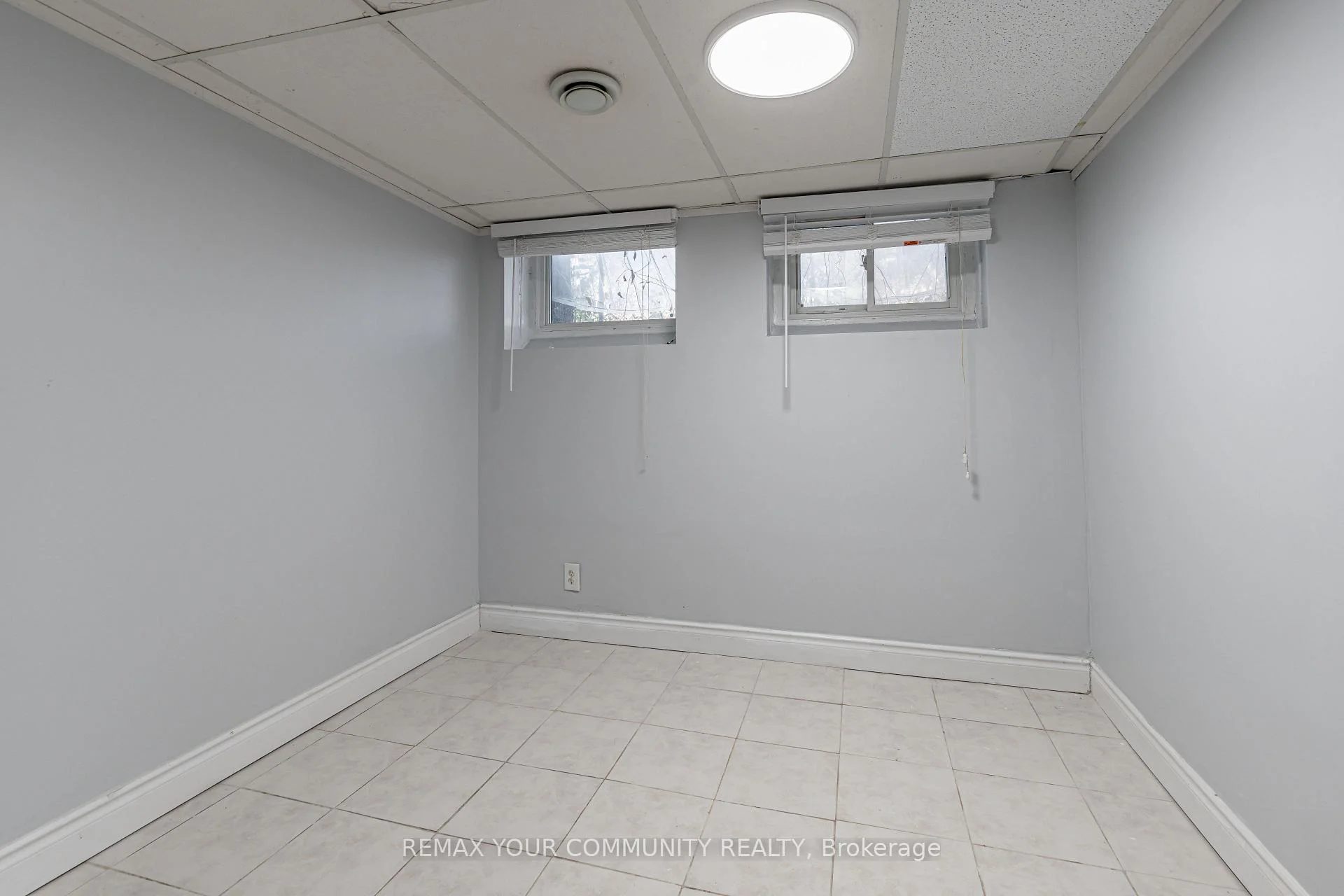 Photo 63 of Unit Main, 98 Wigmore Drive, North York, Victoria Village — HOMEH