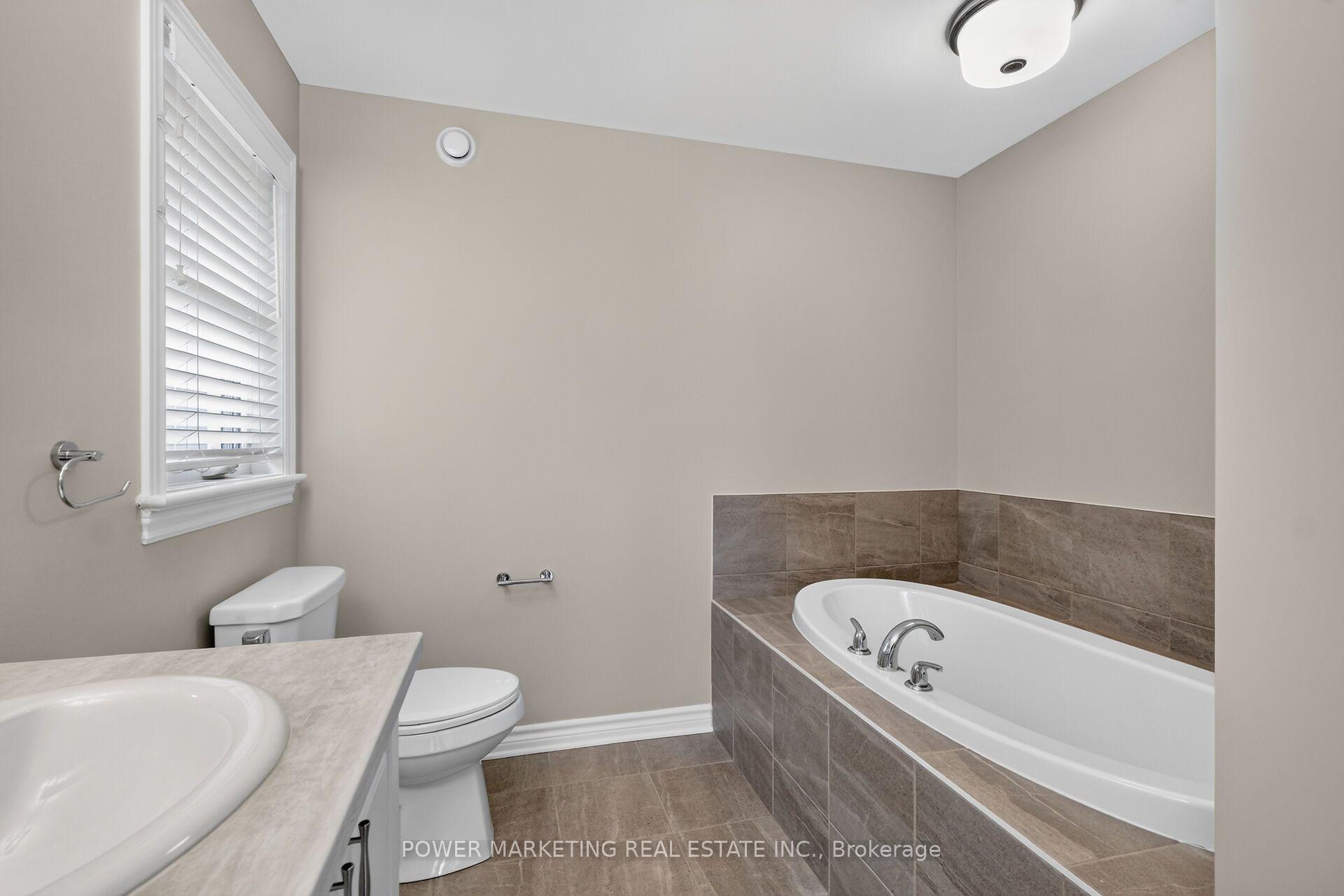 Photo 35 of 644 Cartographe Street, Ottawa, Camelot — HOMEH