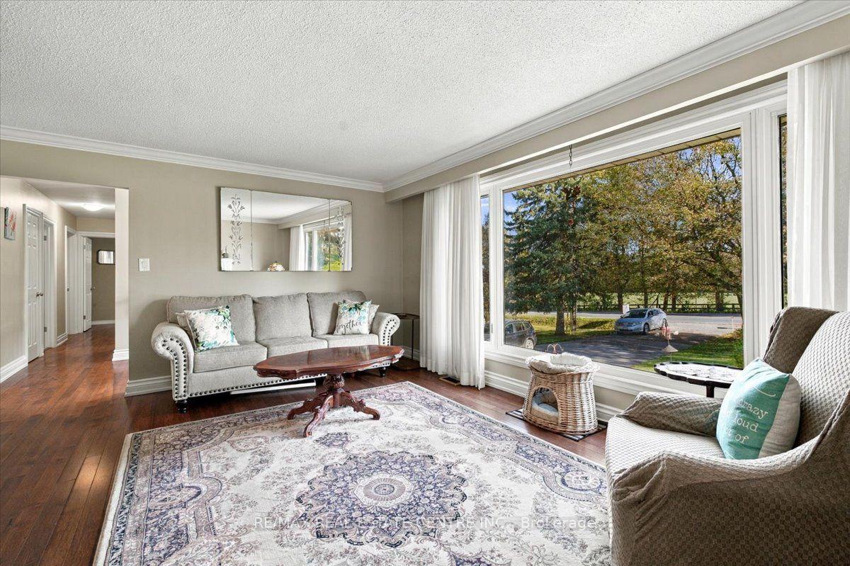 Photo 8 of 9032 32 Nd Side Road, Halton Hills, Acton — HOMEH