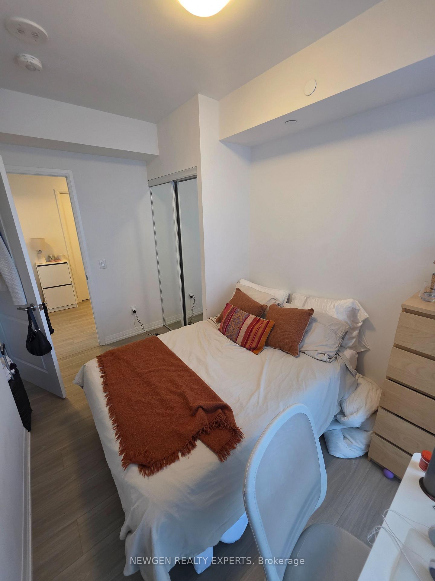 Photo 9 of Unit 3025, 28 Widmer Street, Toronto, Waterfront Communities — HOMEH