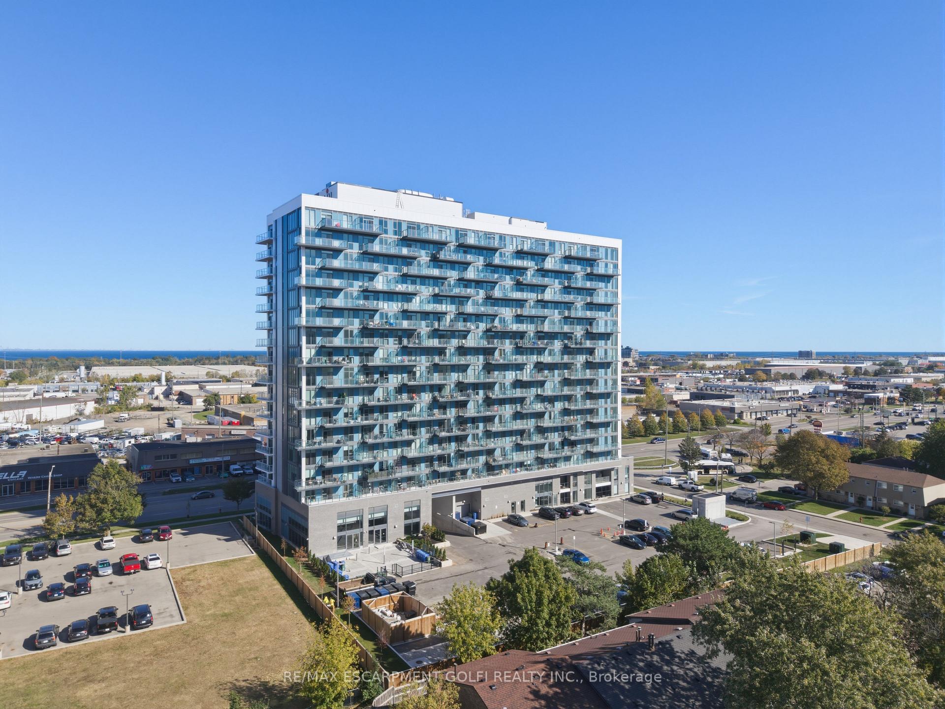 Photo 1 of Unit 302, 2782 Barton Street E, Hamilton, Riverdale — HOMEH