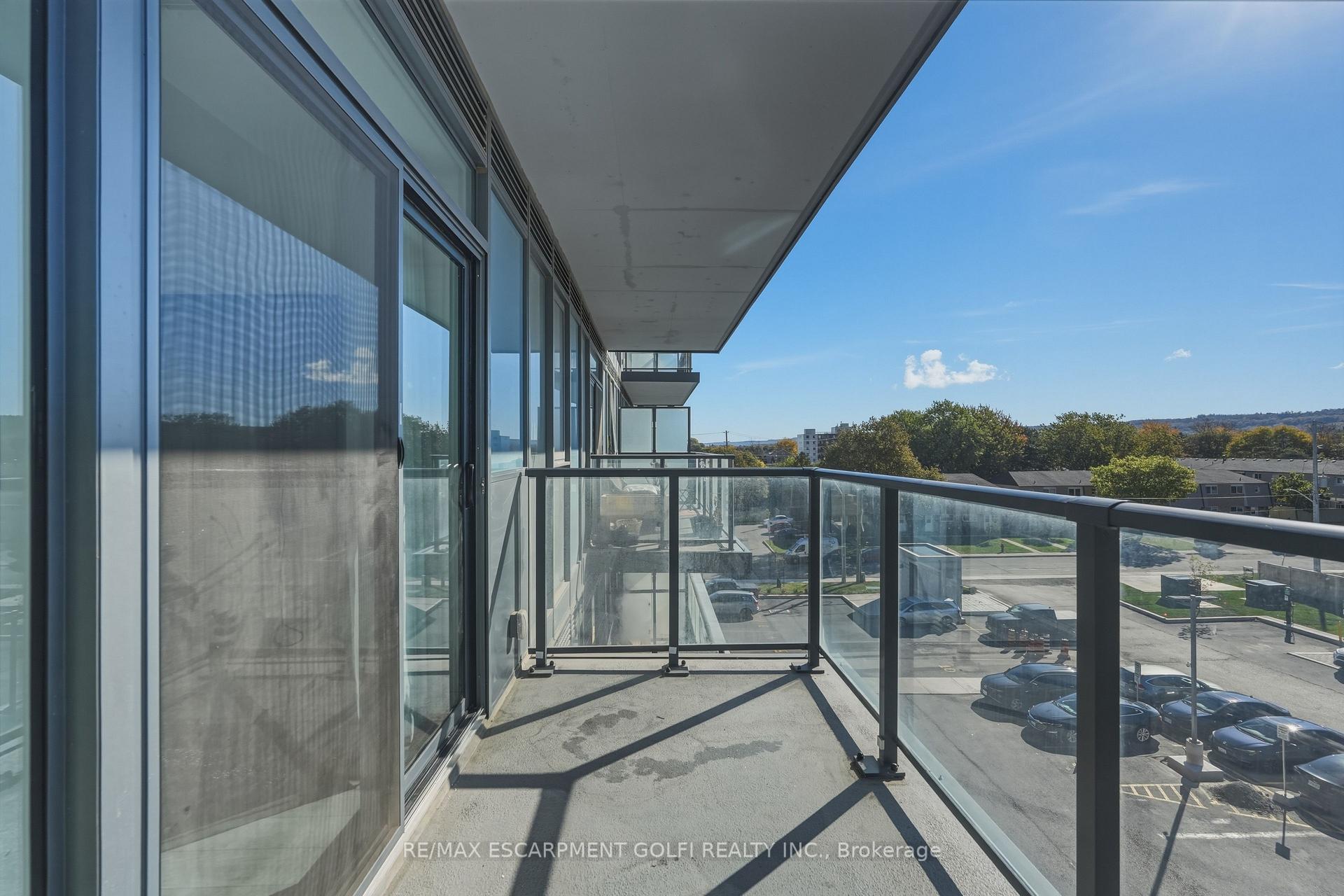Photo 21 of Unit 302, 2782 Barton Street E, Hamilton, Riverdale — HOMEH