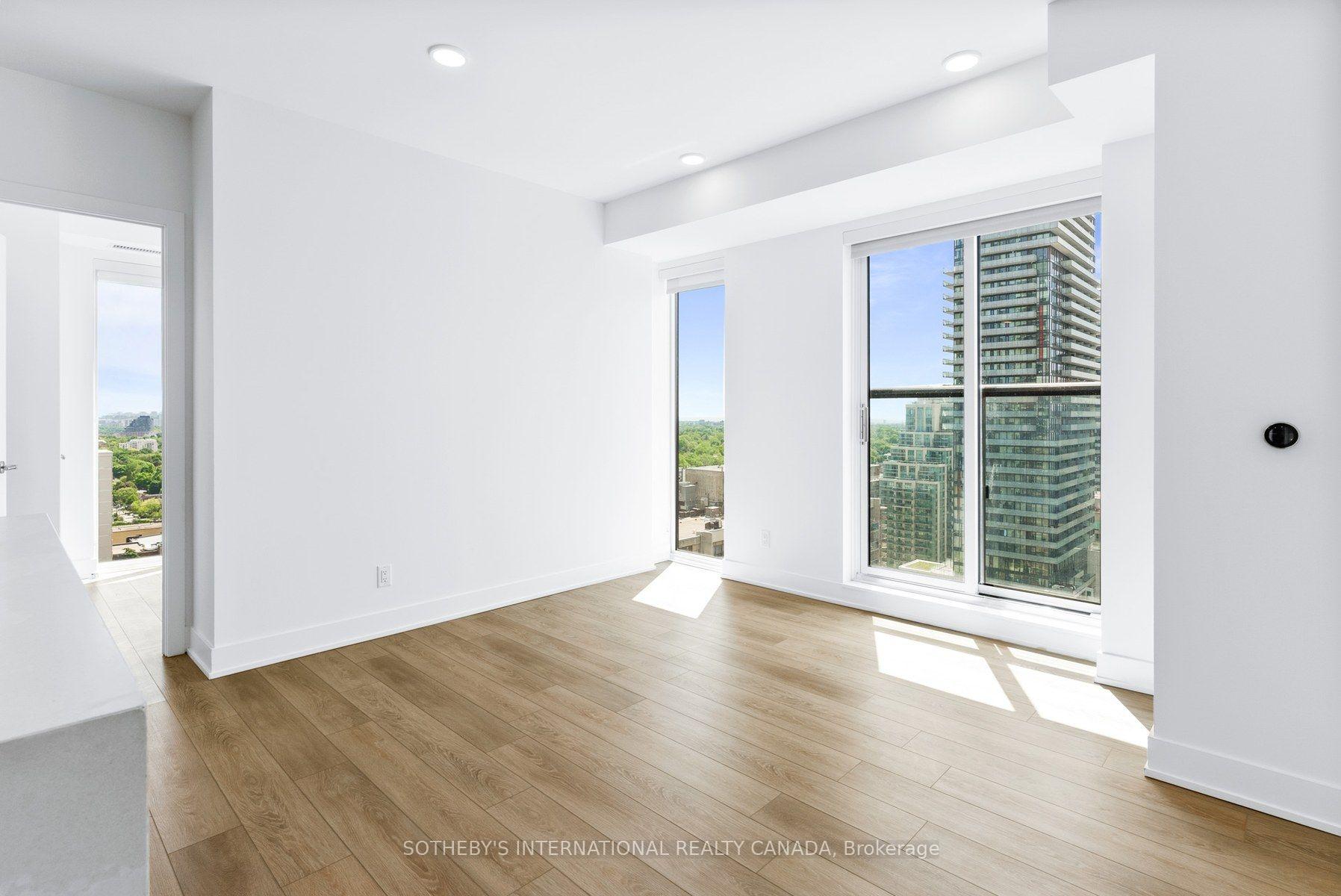 Photo 5 of Unit 1109, 200 Redpath Avenue, Toronto, Mount Pleasant East — HOMEH