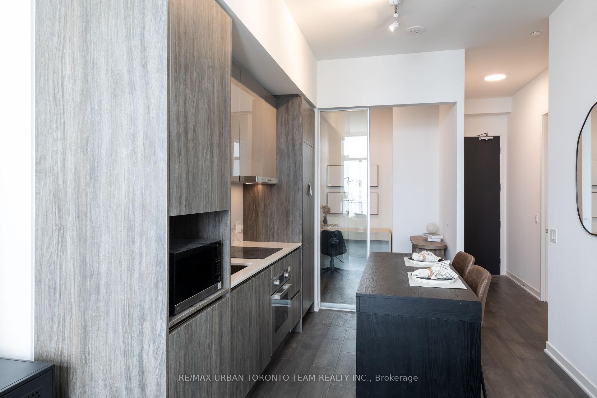 Photo 13 of Unit PH09, 180 Front Street E, Toronto, Moss Park — HOMEH