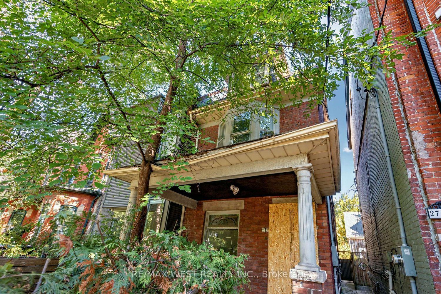 Photo 2 of 279 Brunswick Avenue, Toronto, University — HOMEH