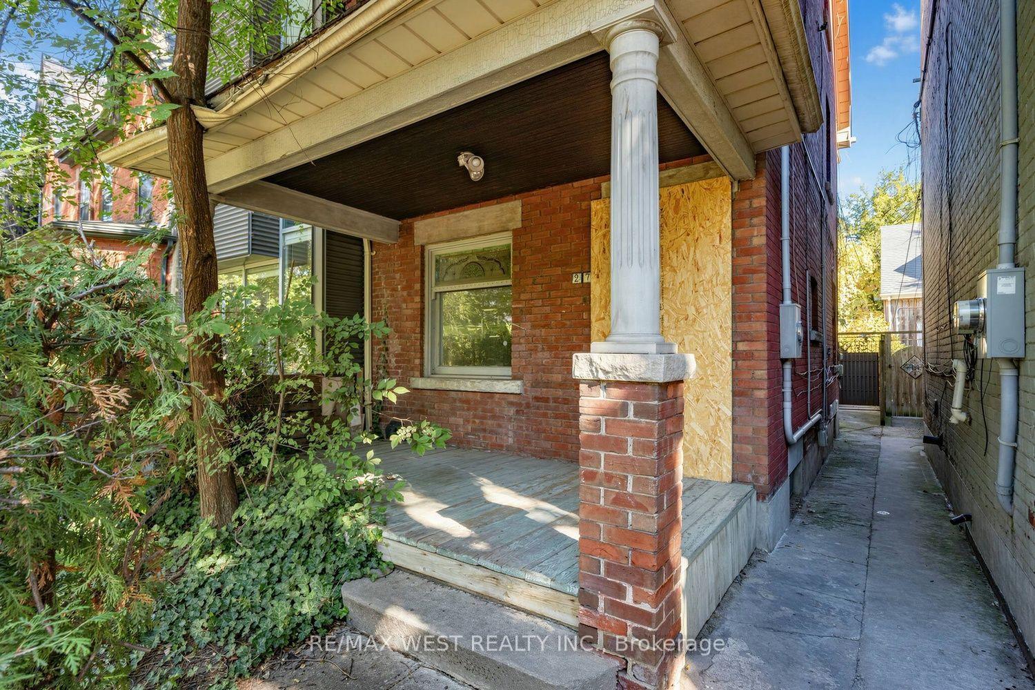 Photo 3 of 279 Brunswick Avenue, Toronto, University — HOMEH