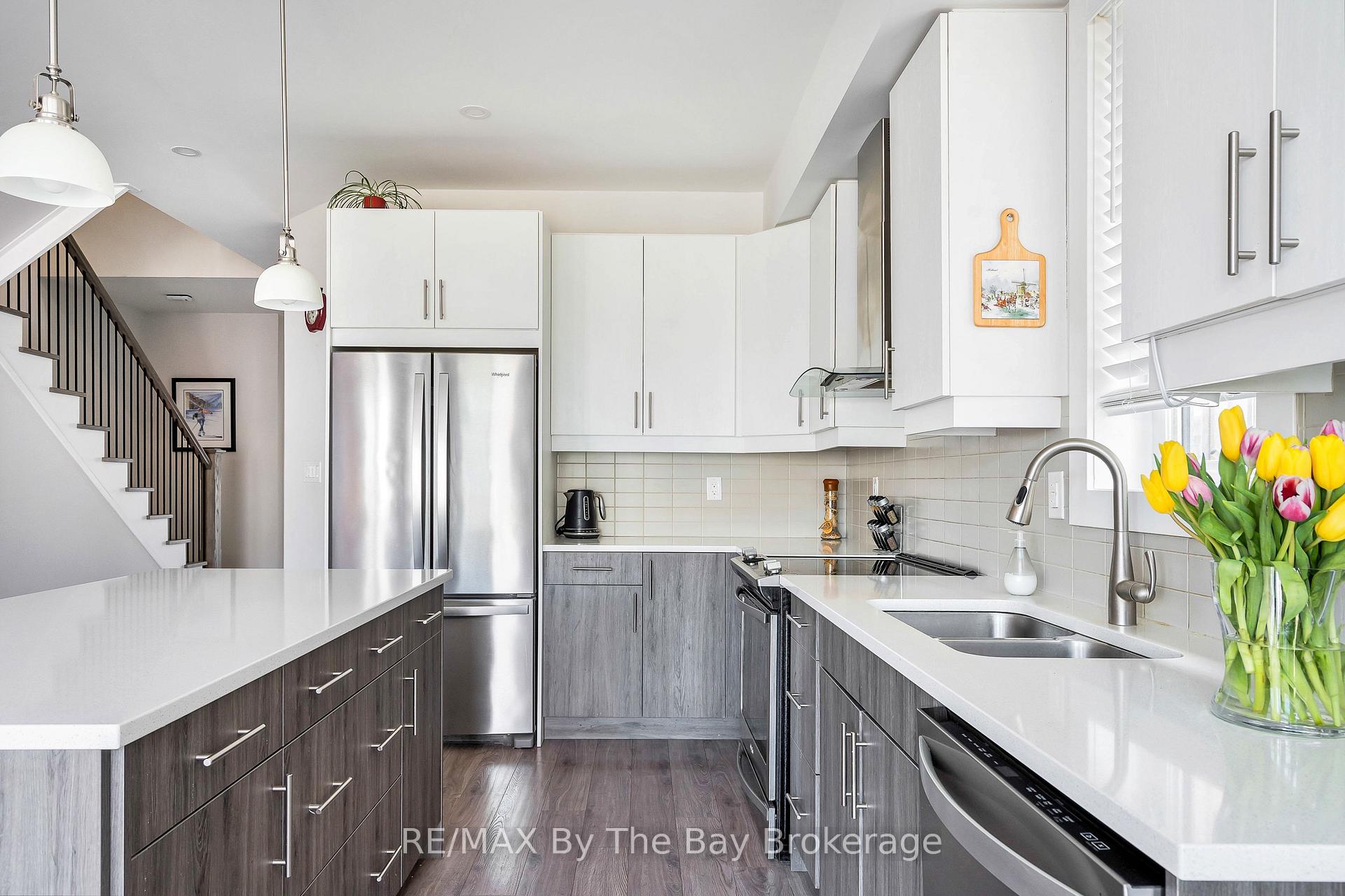Photo 6 of 112 Sycamore Street, Blue Mountains — HOMEH
