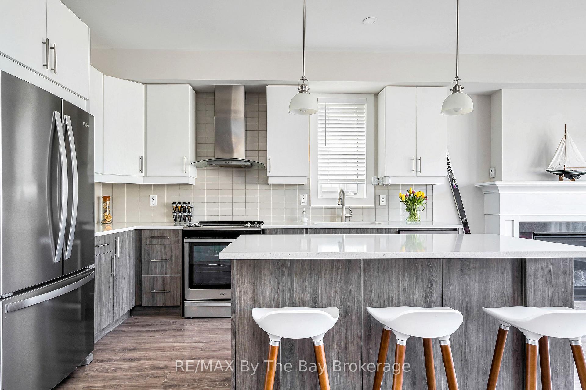 Photo 7 of 112 Sycamore Street, Blue Mountains — HOMEH